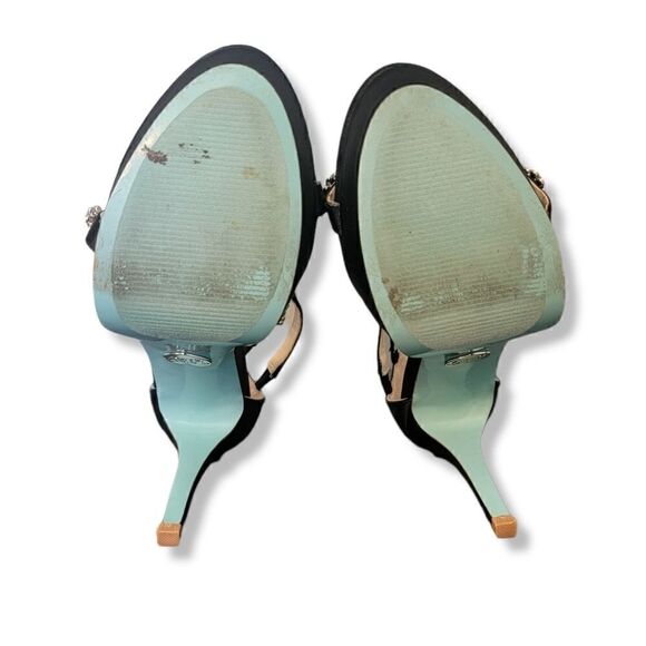 Betsey Johnson Blue Label SB-ADORE SZ 8.5 Pumps With Flower Rhinestones Heels - Picture 7 of 8